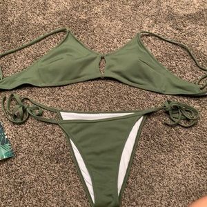 Large cupshe never worn swim suit